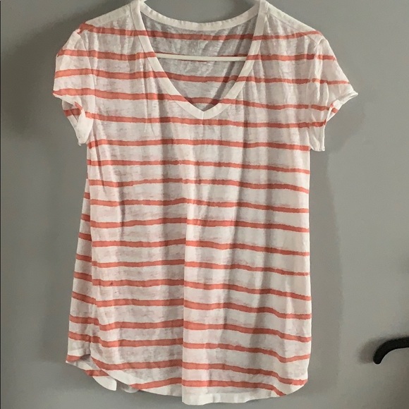 Aerie Tee - Picture 1 of 2